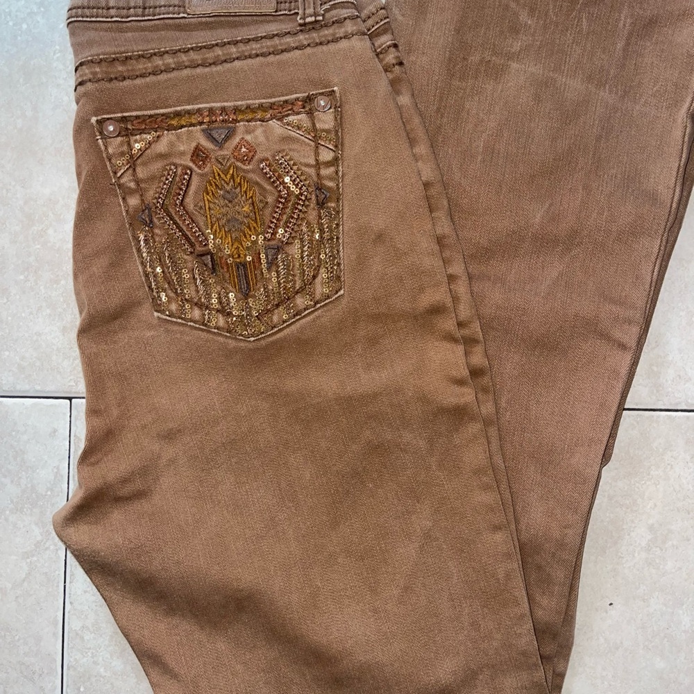 Embroidered Brown Jeans